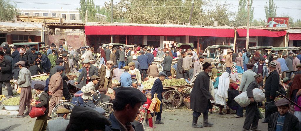 59 Kashgar Sunday Market 1993 Fruit And Vegetable Market